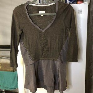 Anthropologie Meadow Rue Womans V-neck Tunic